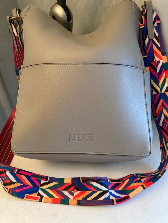 Mersi Handbags - NWOT Mersi Vegan Leather Shoulder Bag with Colorful Strap